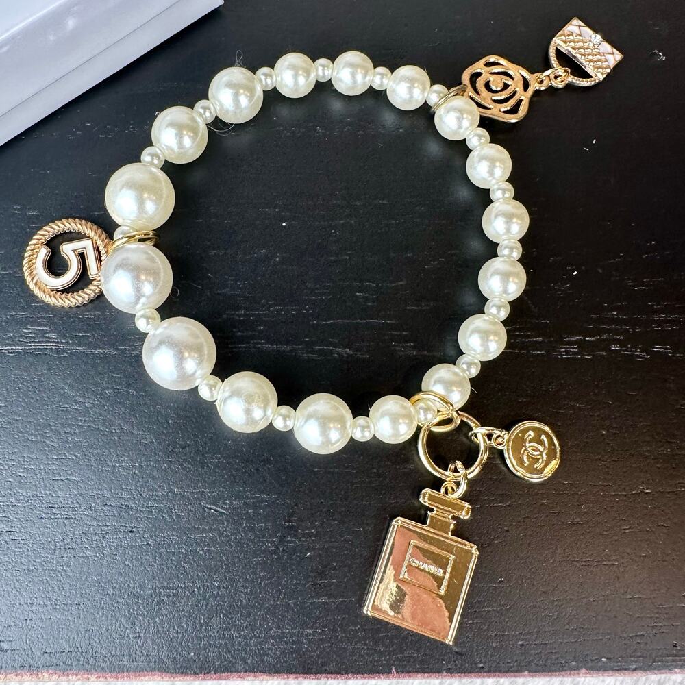 CHANEL beauty line gold Charm parfum bottle on new Pearl bracelet NEW!
